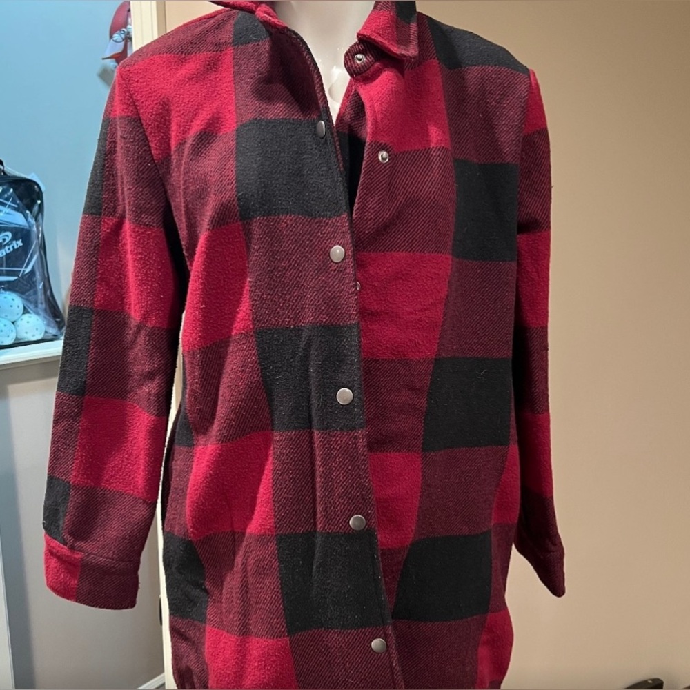 BB Dakota Red & Black Plaid Shacket with Snaps Medium